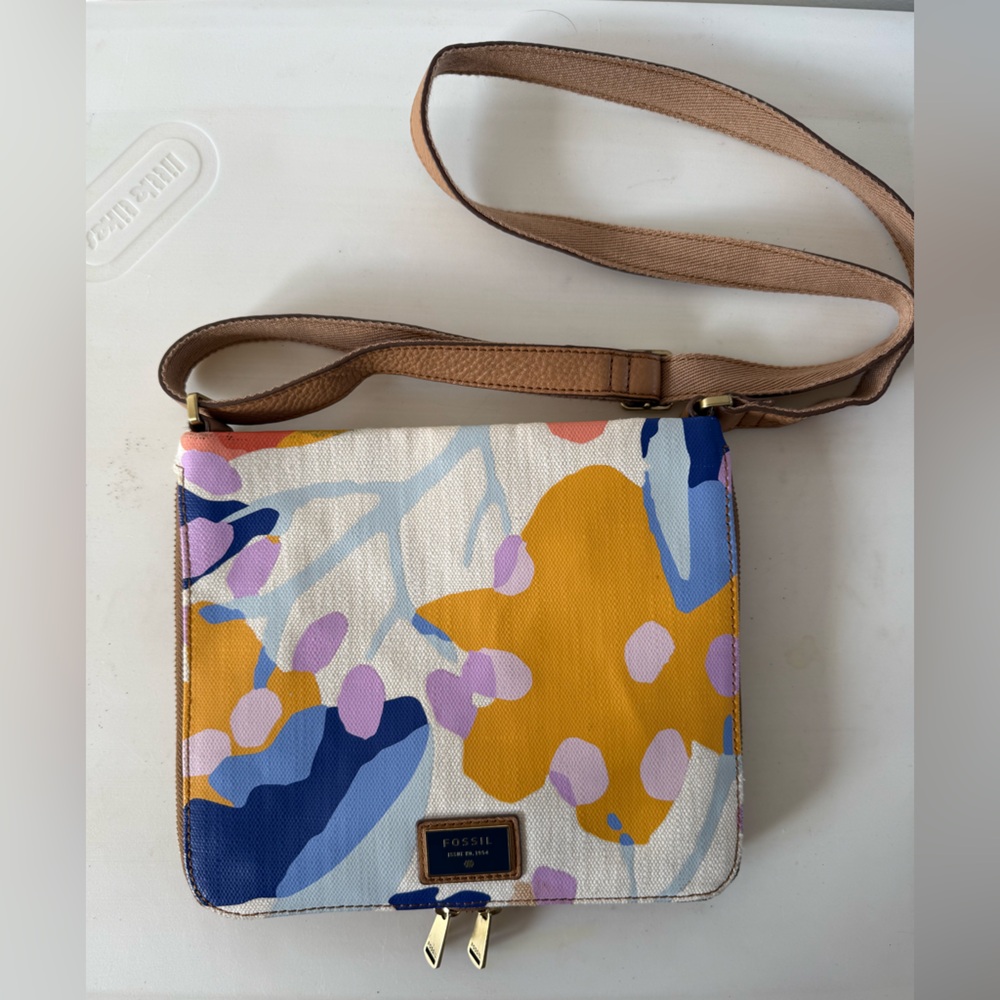 Fossil Preston Floral Canvas Crossbody with Tan Strap Purse Bag